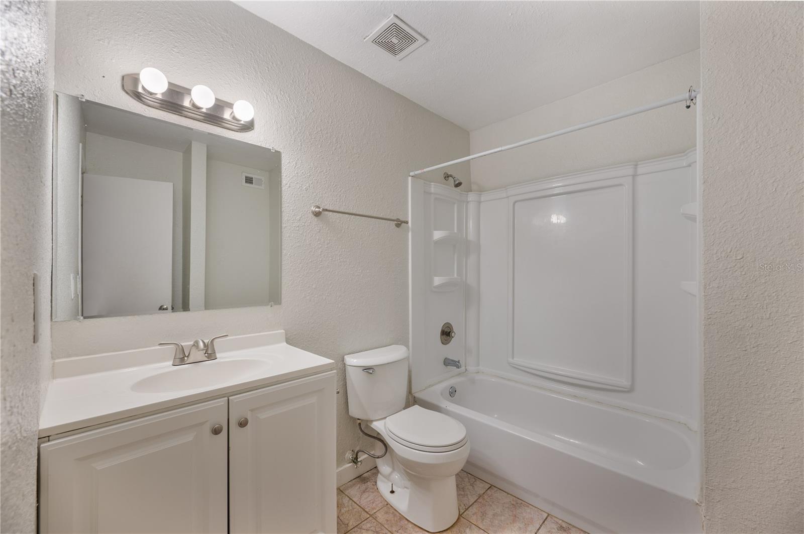 1836 N CRYSTAL LAKE DR #68, LAKELAND, FL, 33801