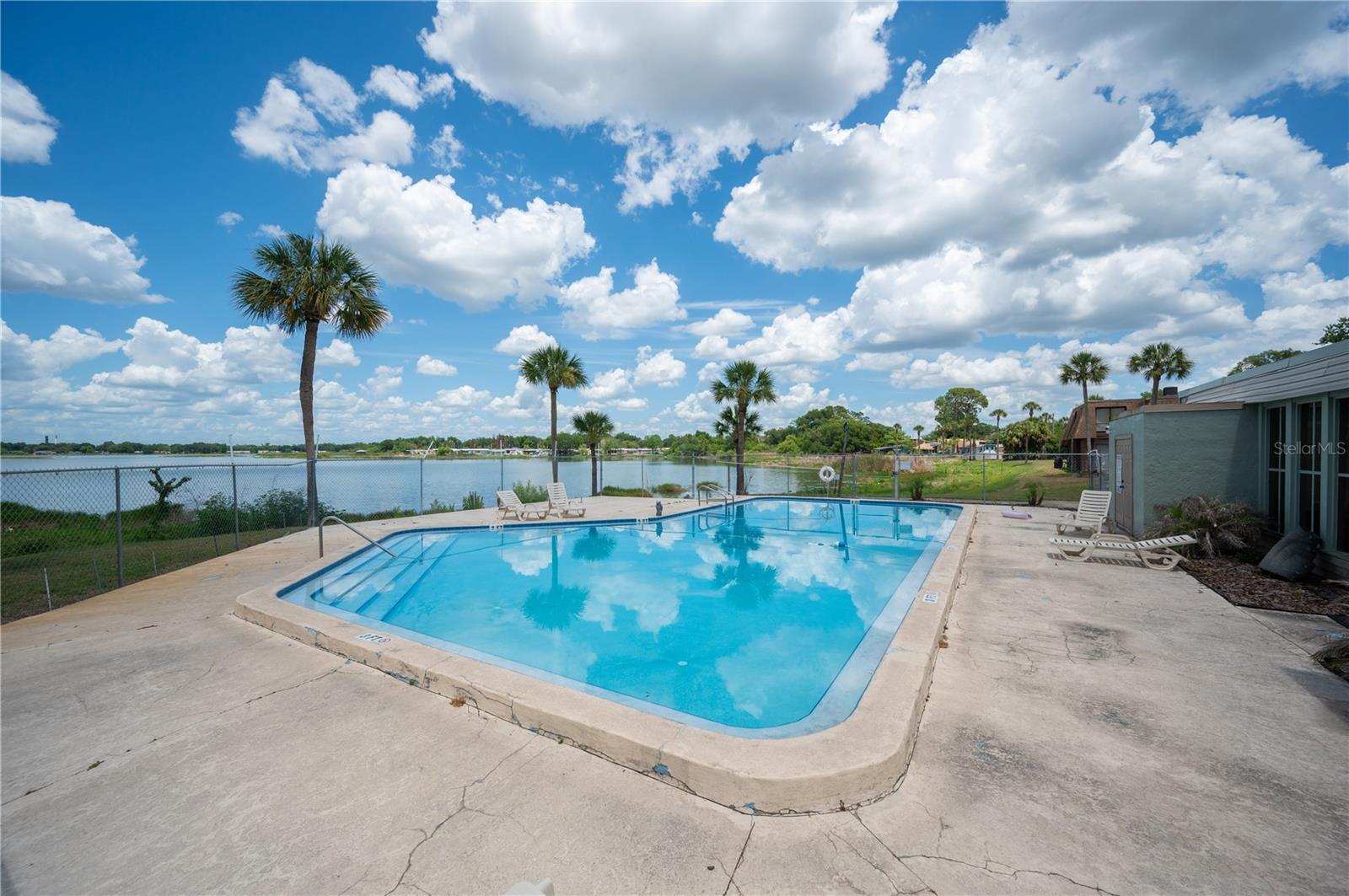 1836 N CRYSTAL LAKE DR #68, LAKELAND, FL, 33801