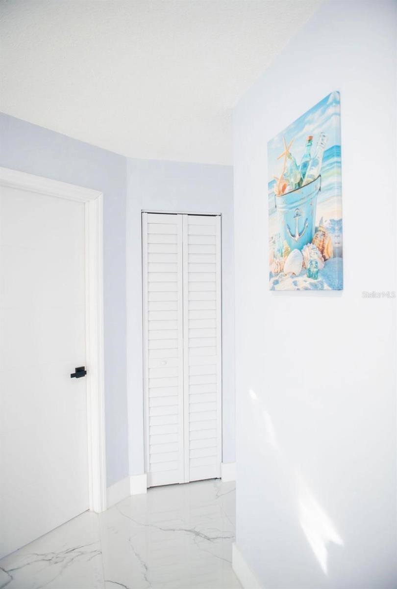 962 COUNTRY CLUB AVE, DAYTONA BEACH, FL, 32114