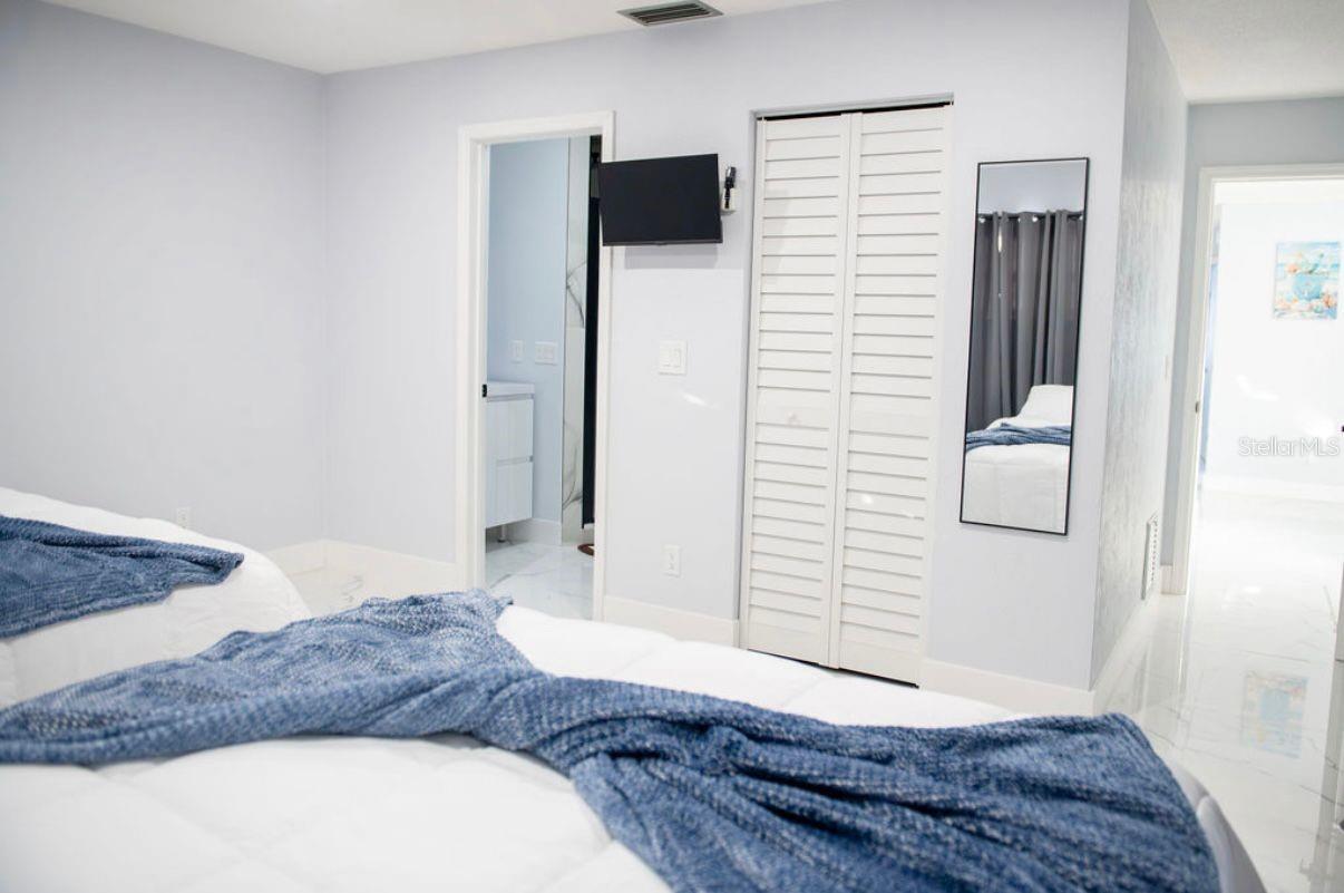 962 COUNTRY CLUB AVE, DAYTONA BEACH, FL, 32114