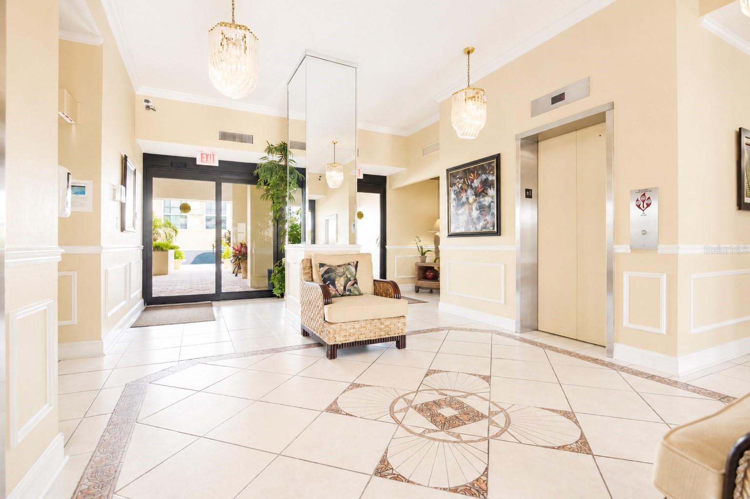 800 S GULFVIEW BLVD #908, CLEARWATER BEACH, FL, 33767