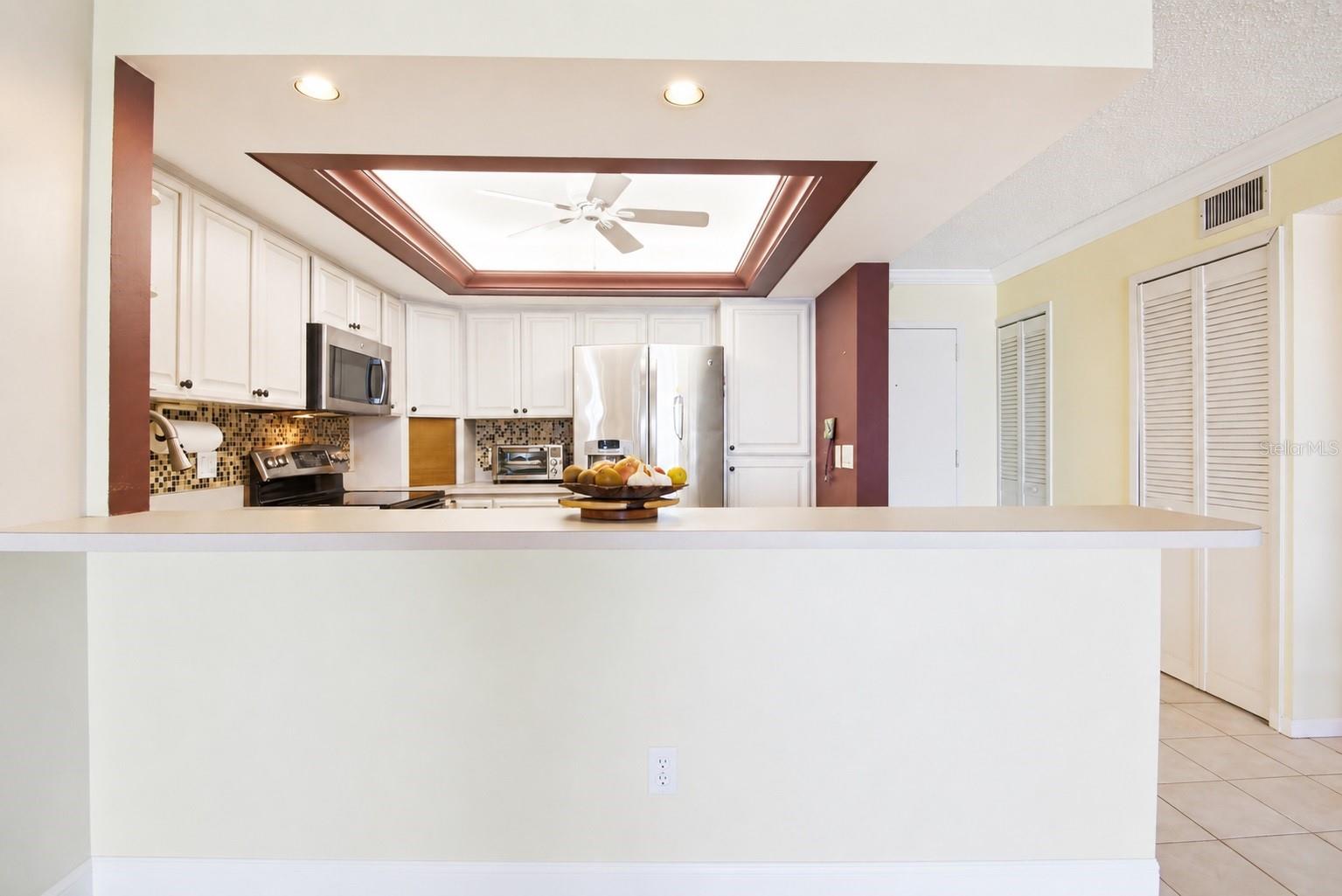 800 S GULFVIEW BLVD #908, CLEARWATER BEACH, FL, 33767