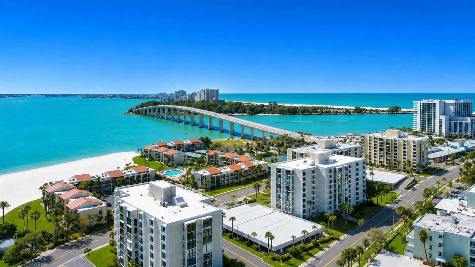 800 S GULFVIEW BLVD #908, CLEARWATER BEACH, FL, 33767