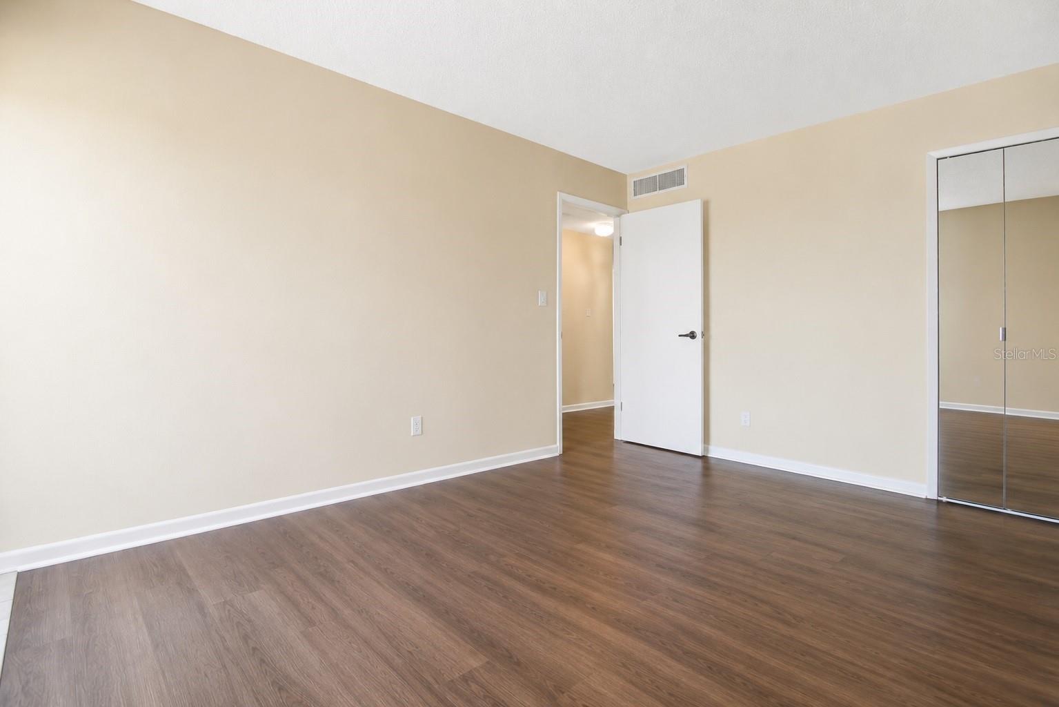 800 S GULFVIEW BLVD #908, CLEARWATER BEACH, FL, 33767