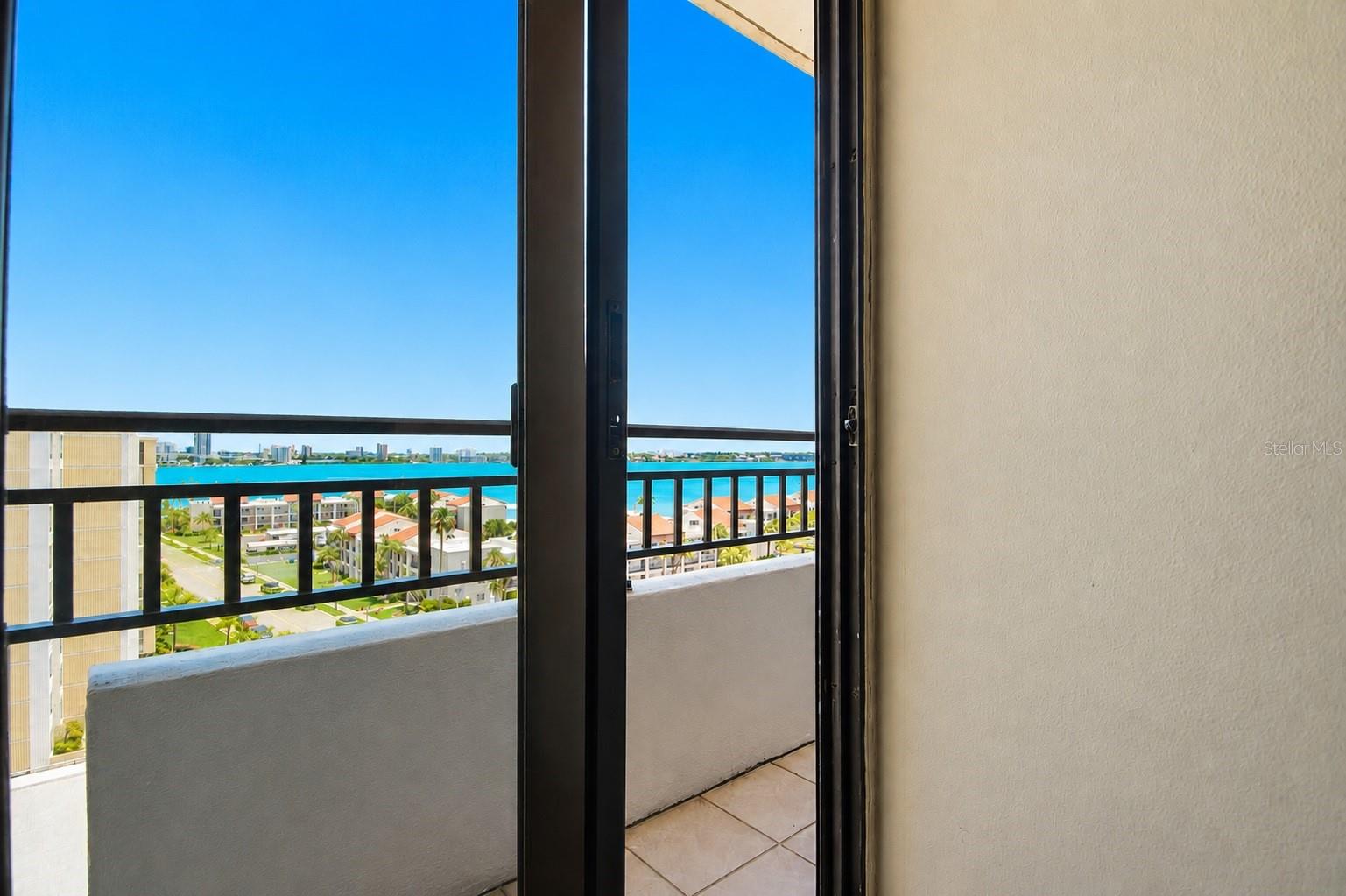 800 S GULFVIEW BLVD #908, CLEARWATER BEACH, FL, 33767