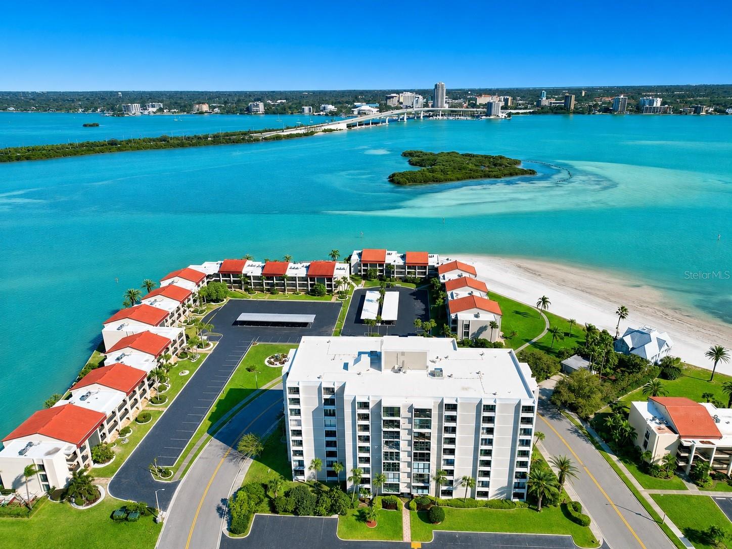 800 S GULFVIEW BLVD #908, CLEARWATER BEACH, FL, 33767