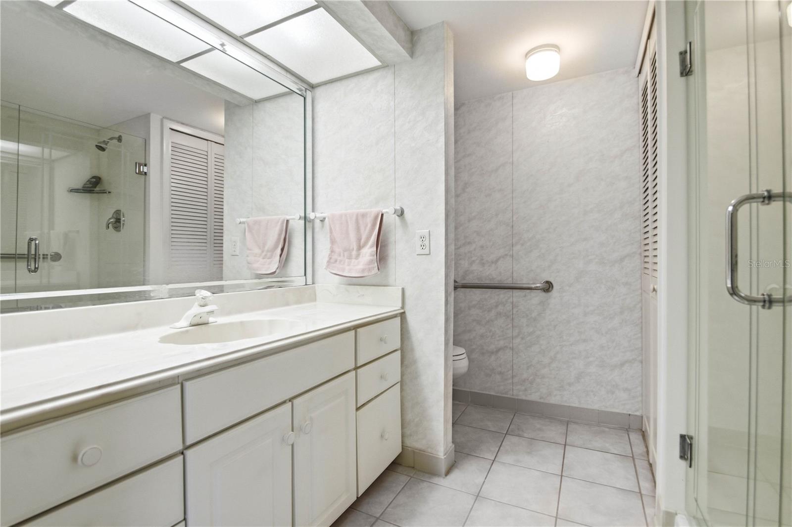 800 S GULFVIEW BLVD #908, CLEARWATER BEACH, FL, 33767