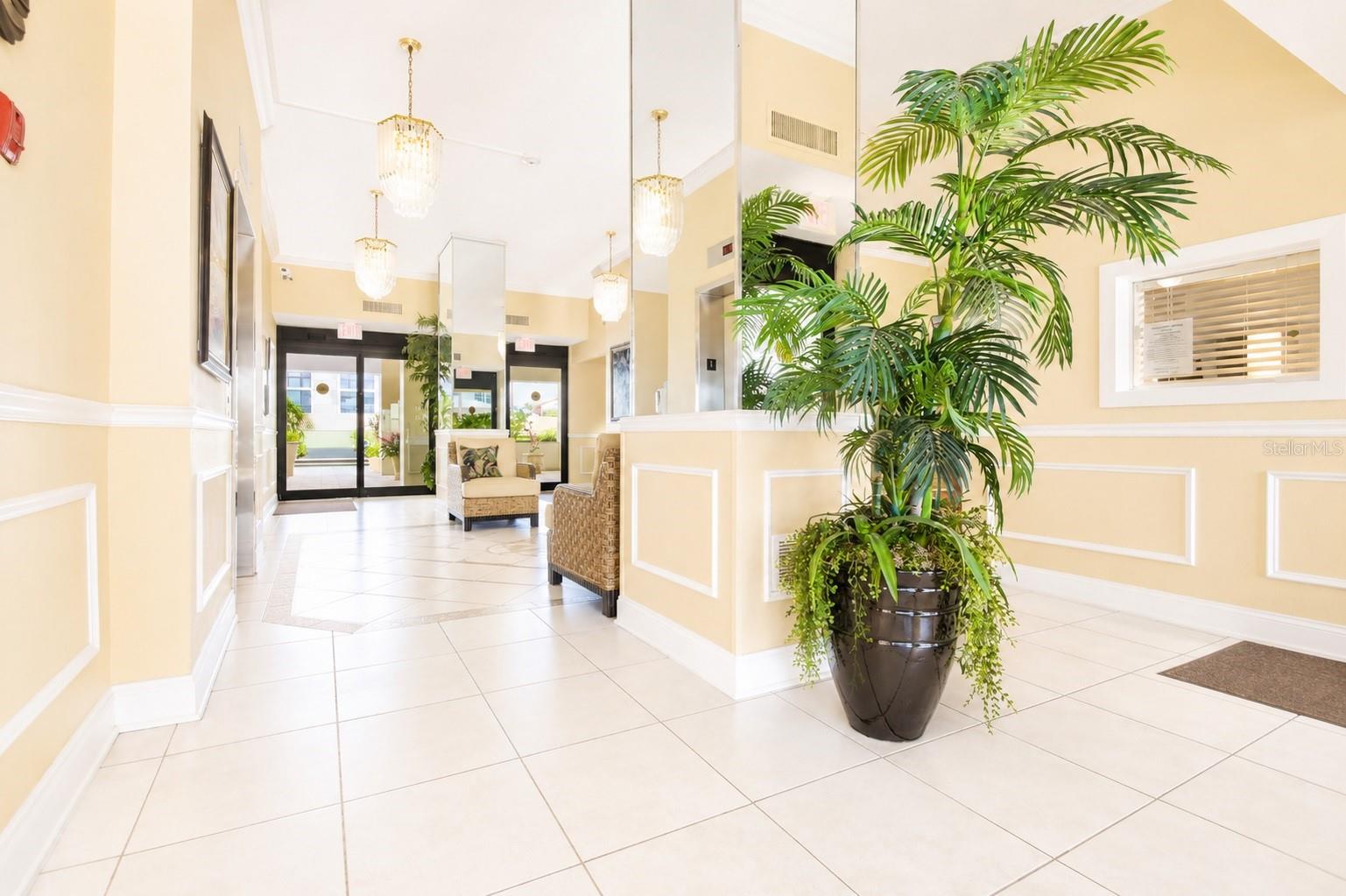 800 S GULFVIEW BLVD #908, CLEARWATER BEACH, FL, 33767