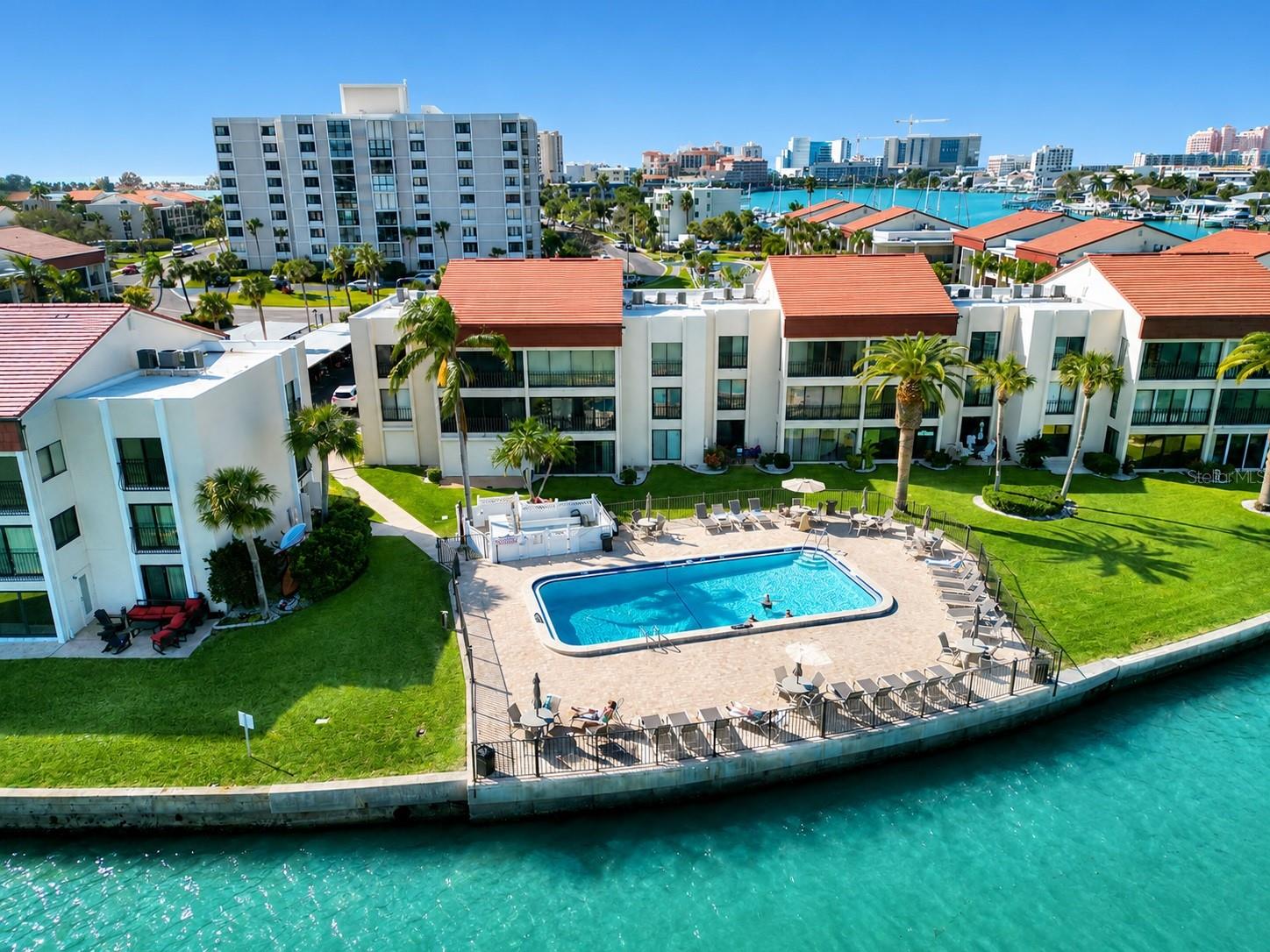 800 S GULFVIEW BLVD #908, CLEARWATER BEACH, FL, 33767