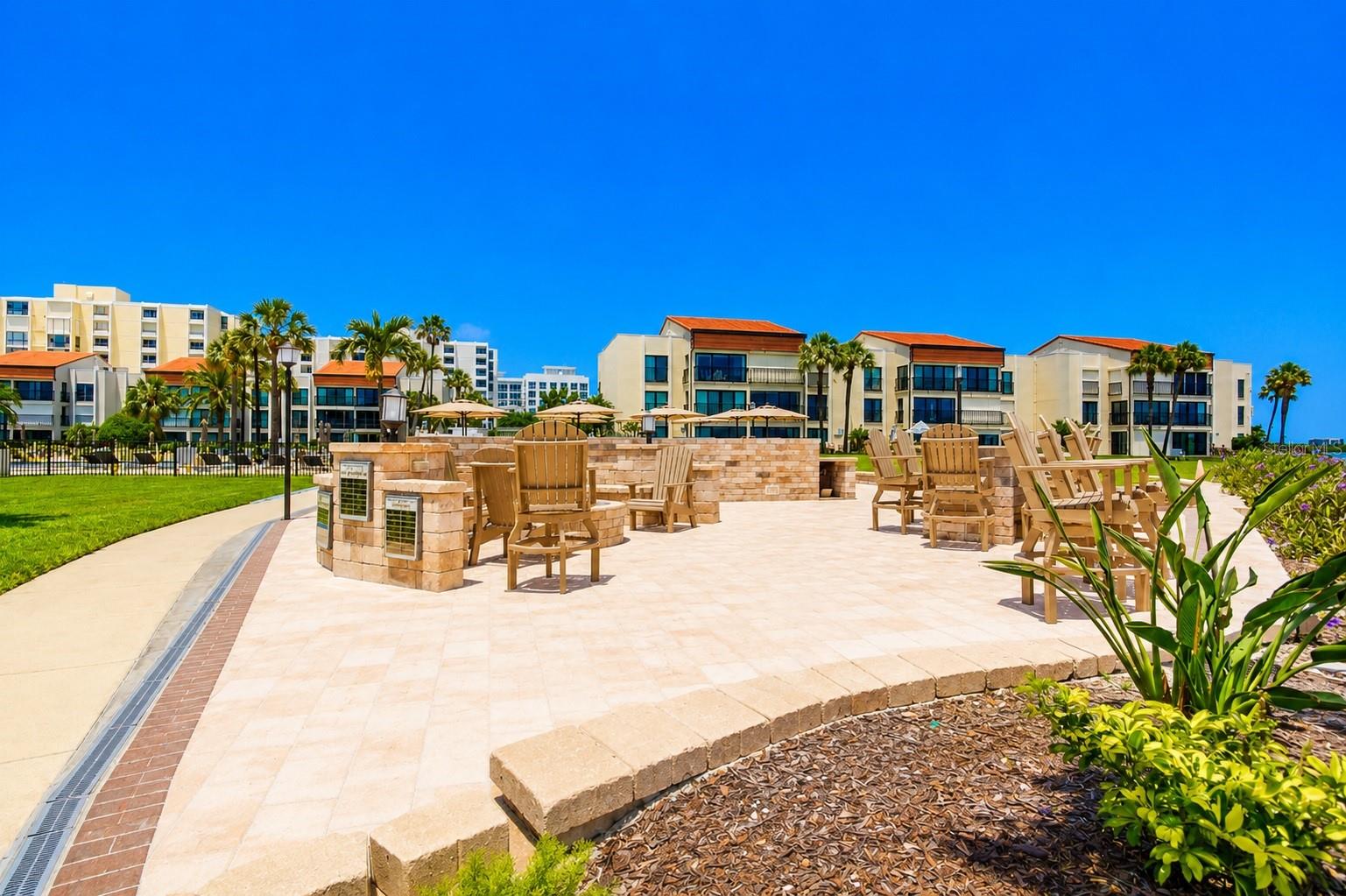 800 S GULFVIEW BLVD #908, CLEARWATER BEACH, FL, 33767