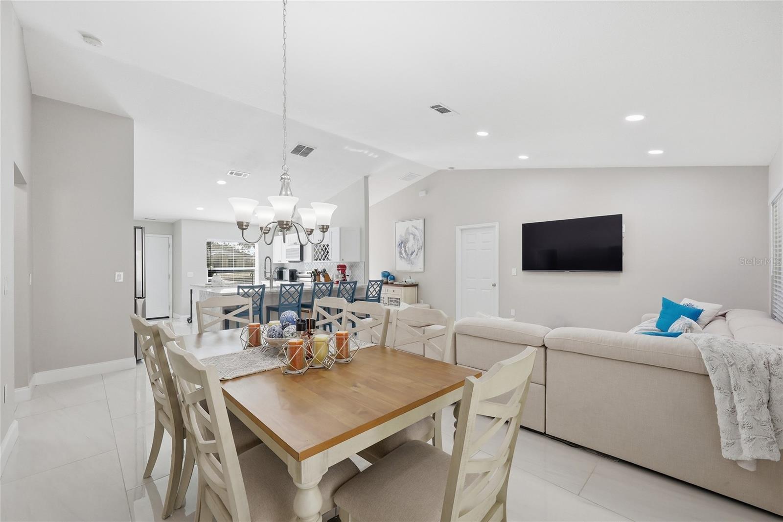313 FOGGY CREEK RD, DAVENPORT, FL, 33837