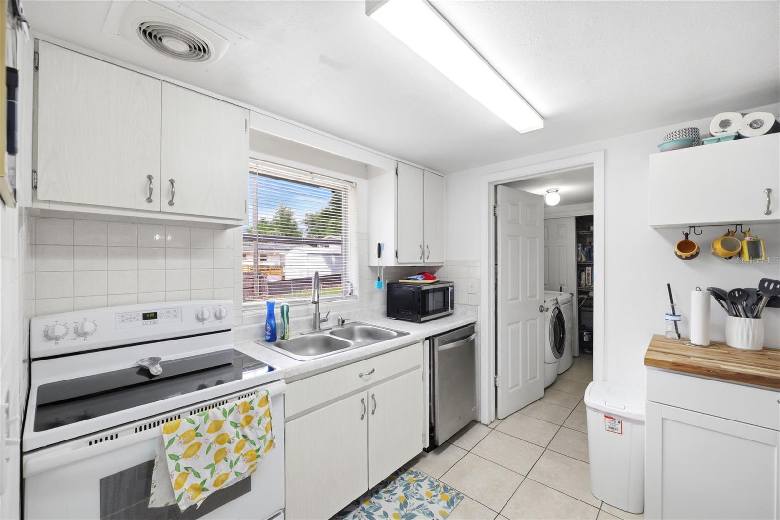 13 E LEMON ST, BEVERLY HILLS, FL, 34465