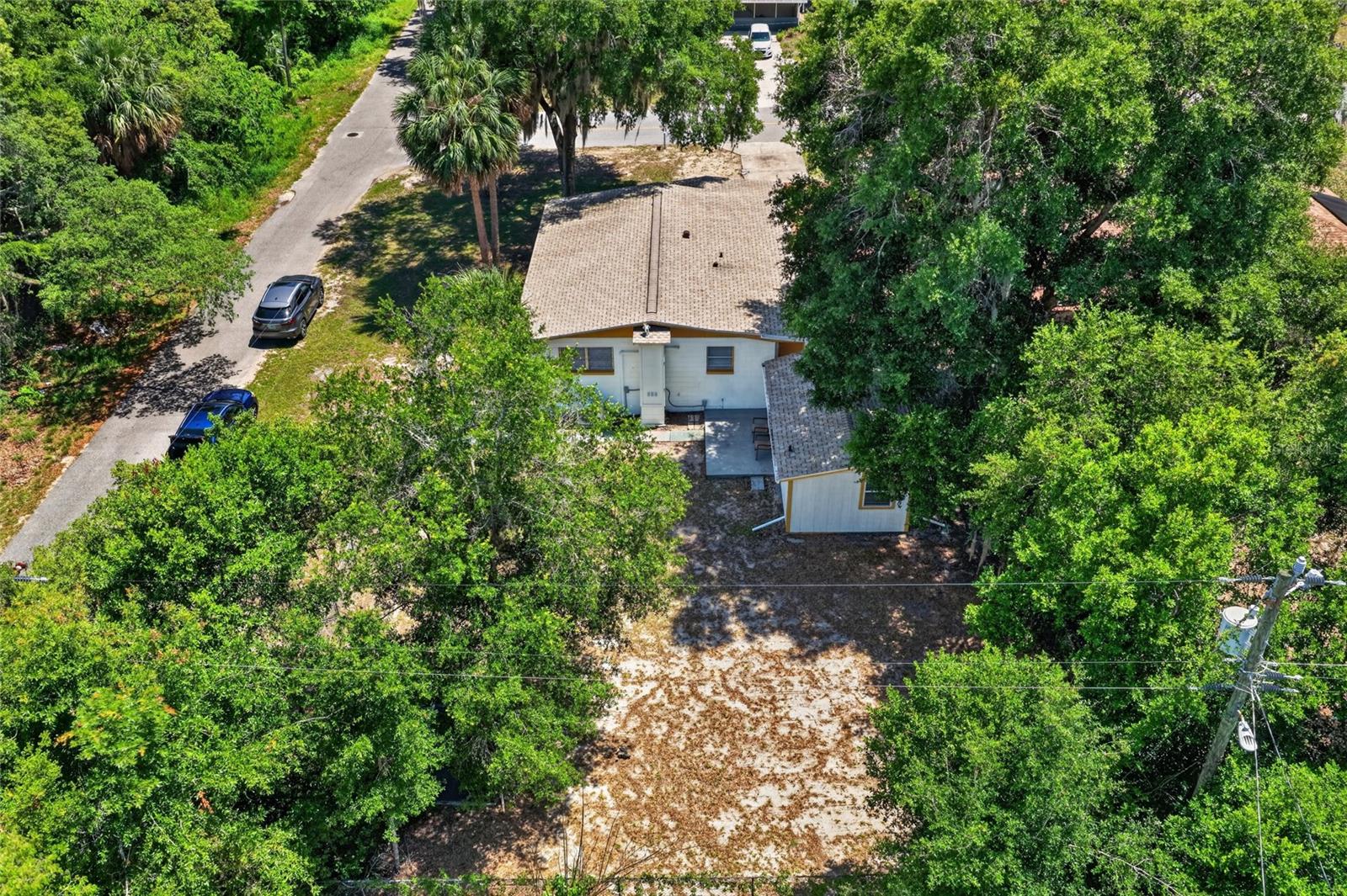 529 E GOTTSCHE AVE, EUSTIS, FL, 32726