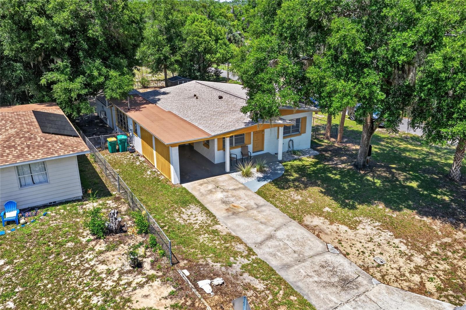 529 E GOTTSCHE AVE, EUSTIS, FL, 32726