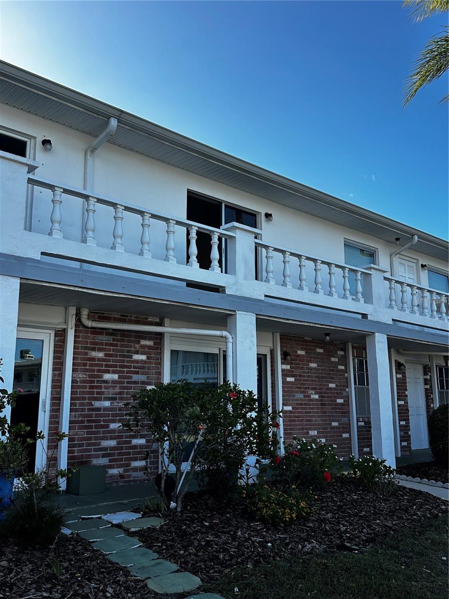 4742 AZALEA DR #205, NEW PORT RICHEY, FL, 34652