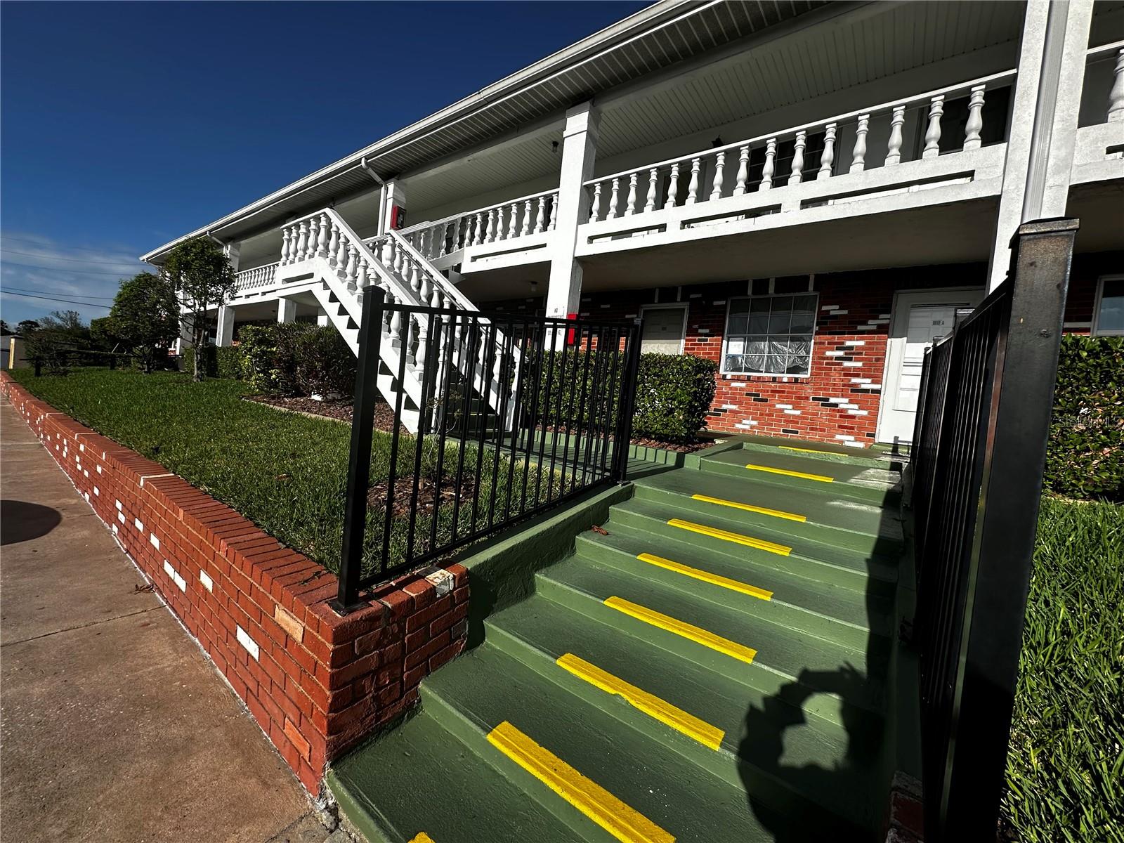 4742 AZALEA DR #205, NEW PORT RICHEY, FL, 34652
