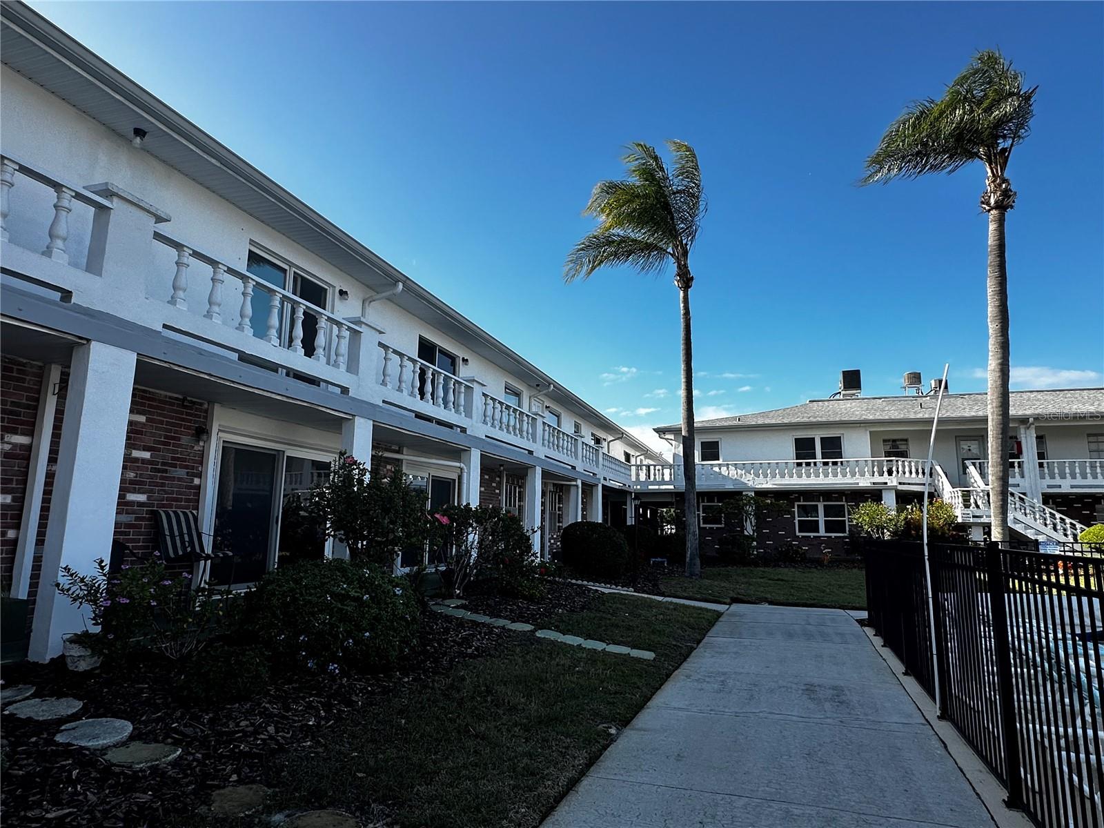 4742 AZALEA DR #205, NEW PORT RICHEY, FL, 34652