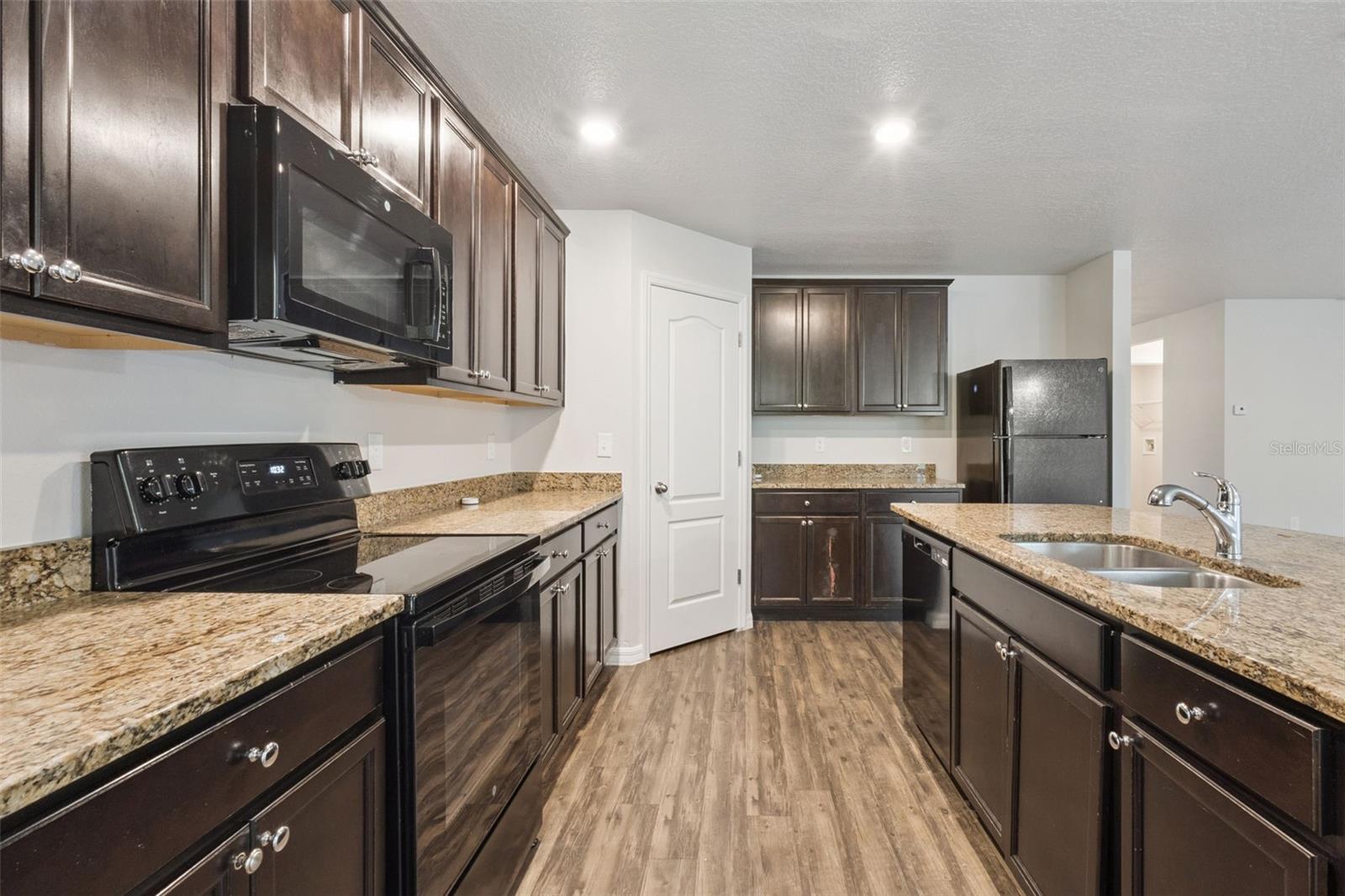1884 PIEDMONT CT, MASCOTTE, FL, 34753
