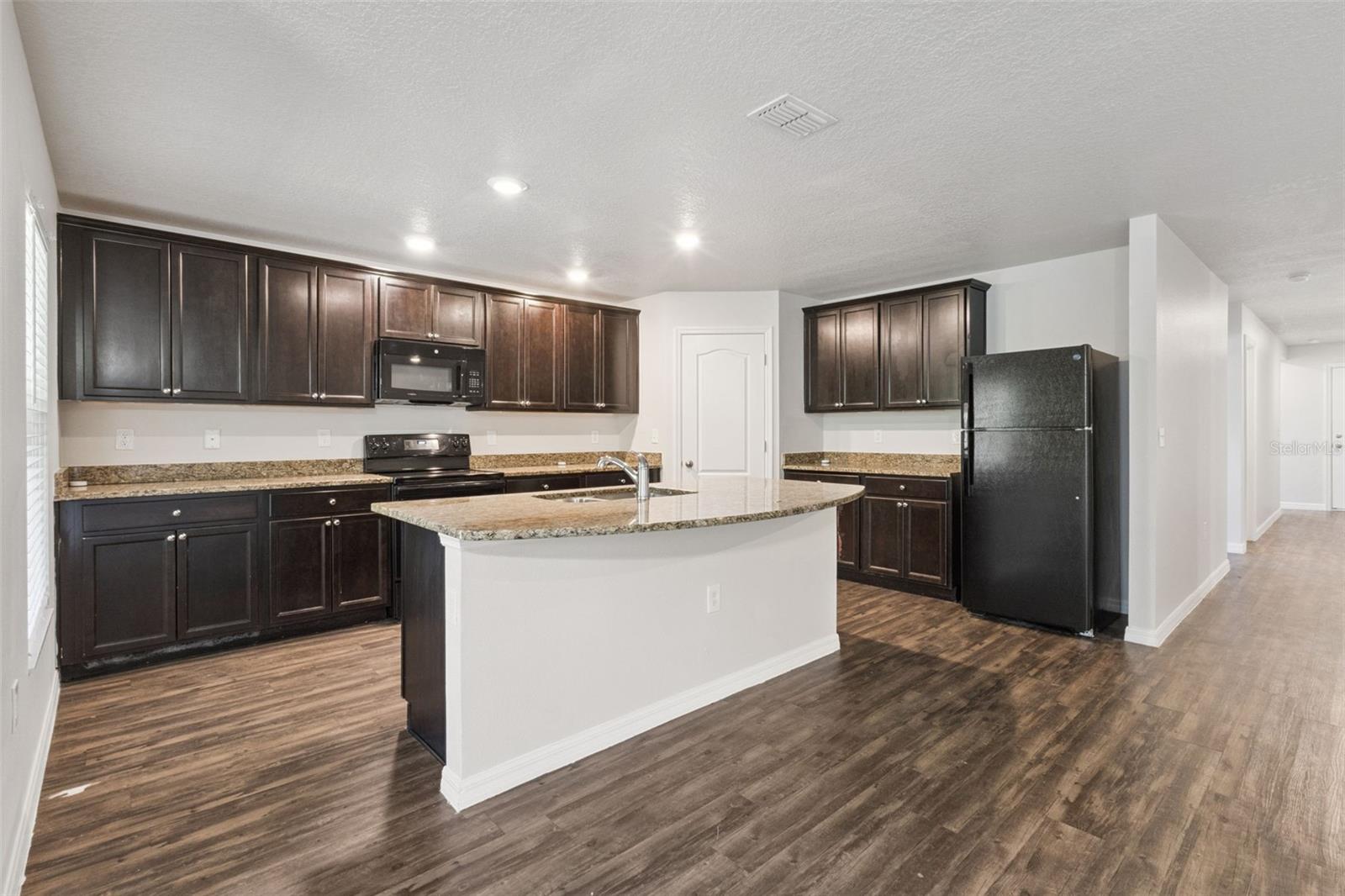 1884 PIEDMONT CT, MASCOTTE, FL, 34753
