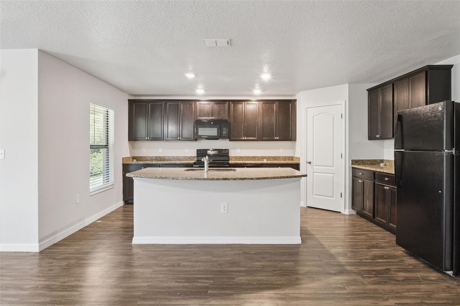 1884 PIEDMONT CT, MASCOTTE, FL, 34753