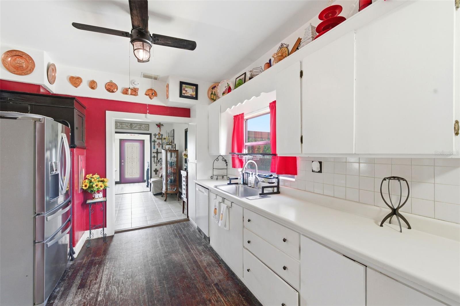 4263 5TH AVE N, ST PETERSBURG, FL, 33713