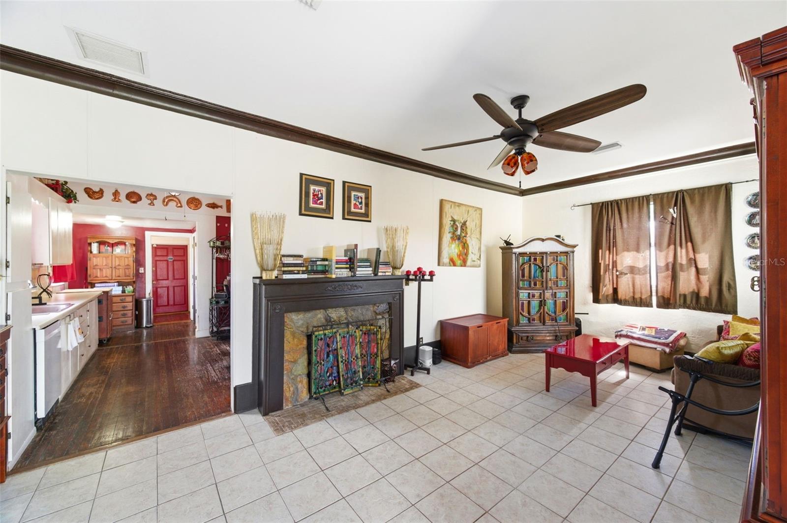 4263 5TH AVE N, ST PETERSBURG, FL, 33713