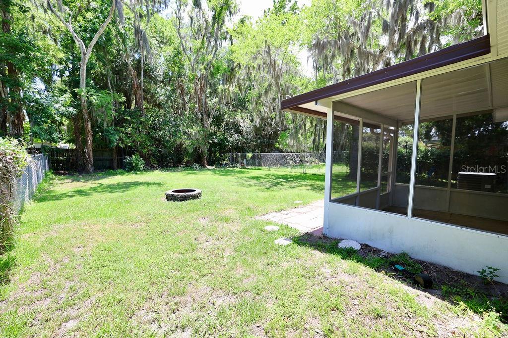 915 ROYAL OAK CT, HOLLY HILL, FL, 32117