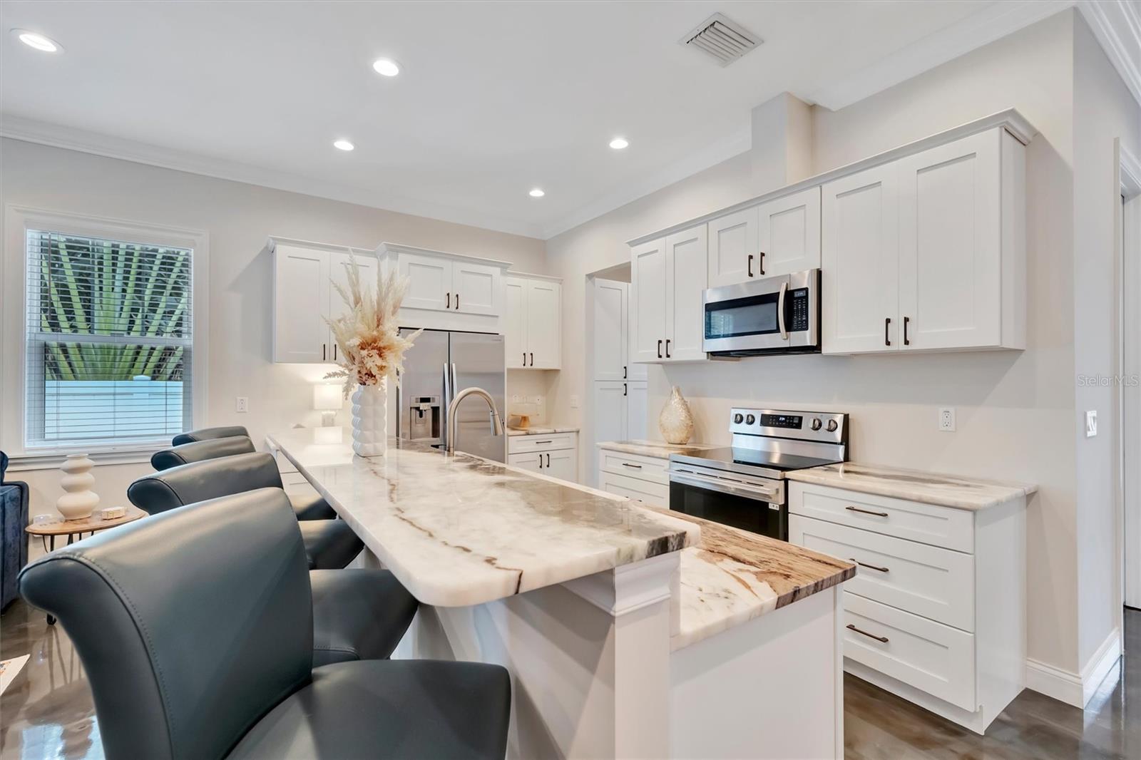 2517 4TH AVE S, ST PETERSBURG, FL, 33712