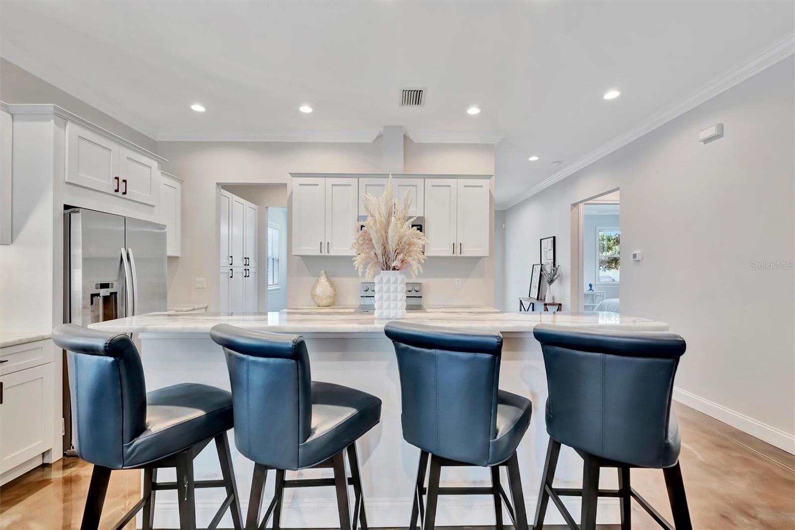 2517 4TH AVE S, ST PETERSBURG, FL, 33712