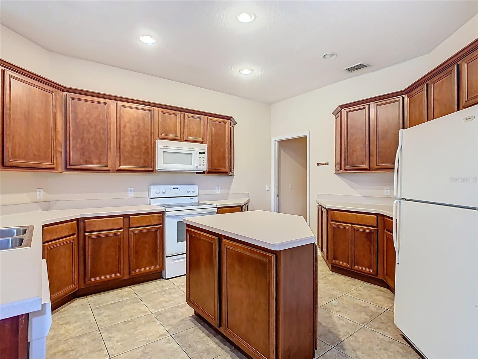 1861 WINDWARD OAKS CT, KISSIMMEE, FL, 34746