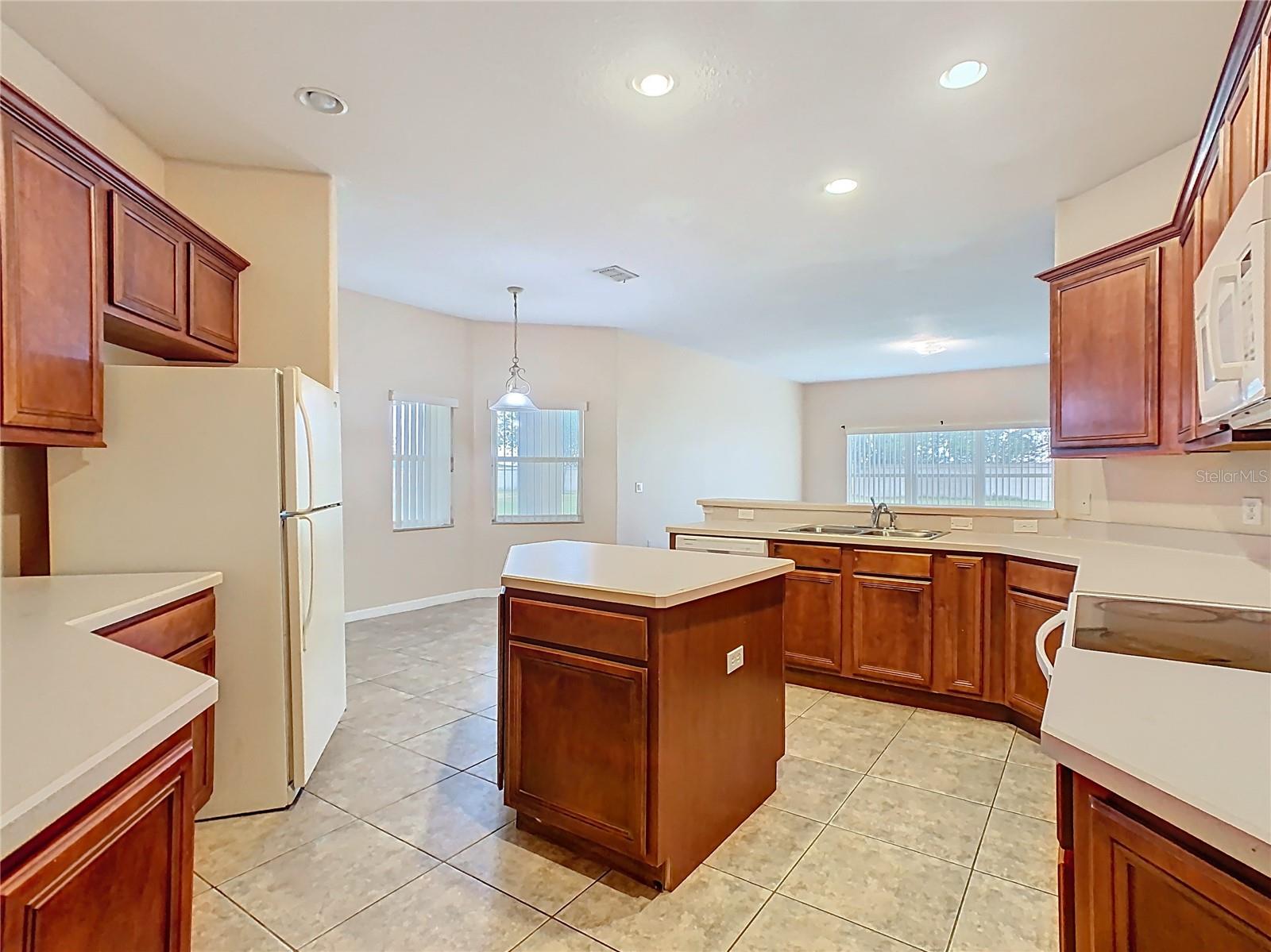 1861 WINDWARD OAKS CT, KISSIMMEE, FL, 34746