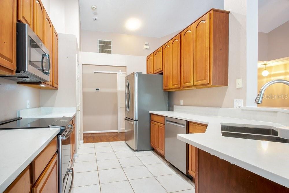 2405 BLOSSOMWOOD DR, OVIEDO, FL, 32765