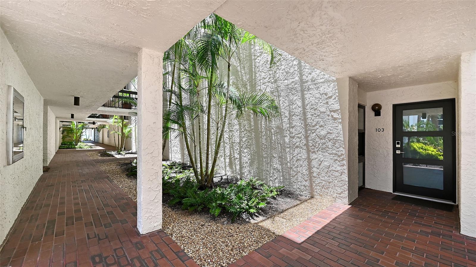 1965 GULF OF MEXICO DR #G5-103, LONGBOAT KEY, FL, 34228