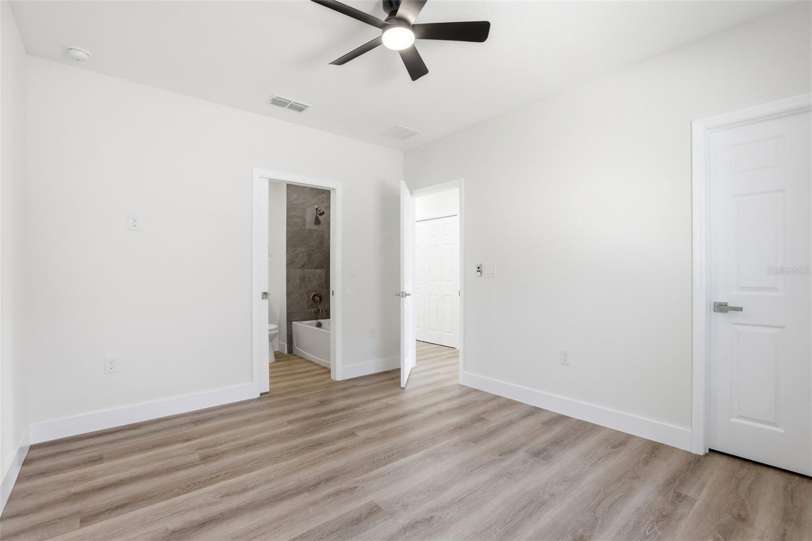 1336 MARSHALL DR, LEESBURG, FL, 34748