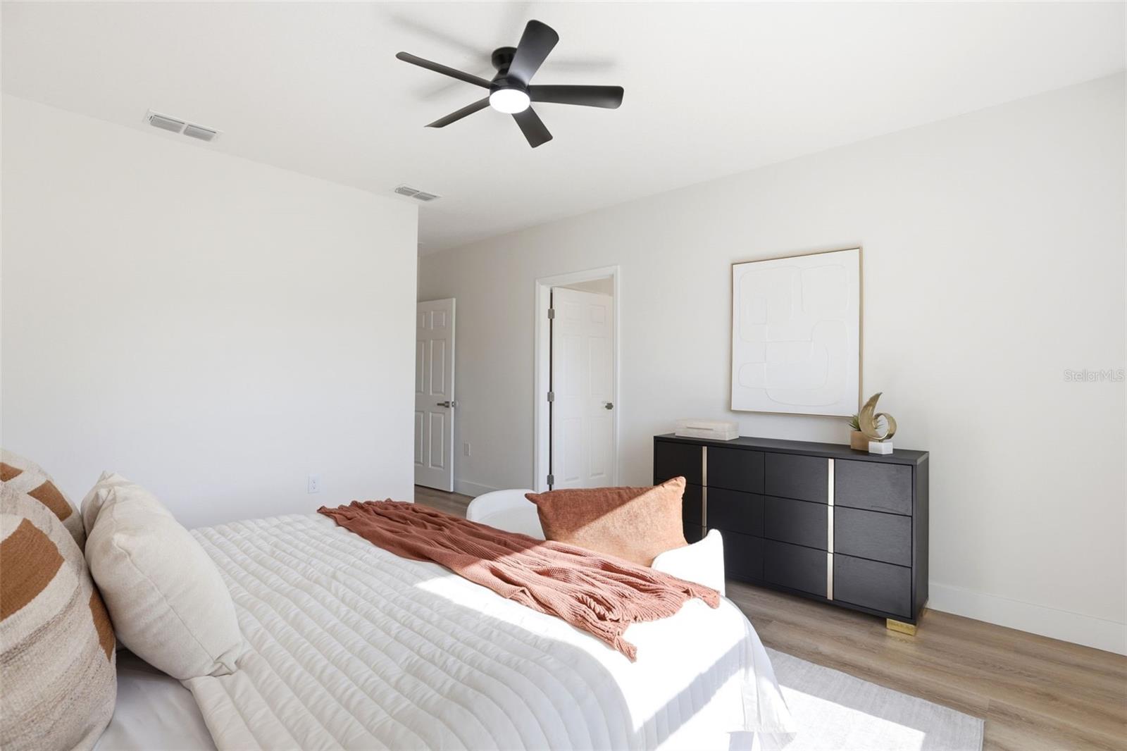 1336 MARSHALL DR, LEESBURG, FL, 34748