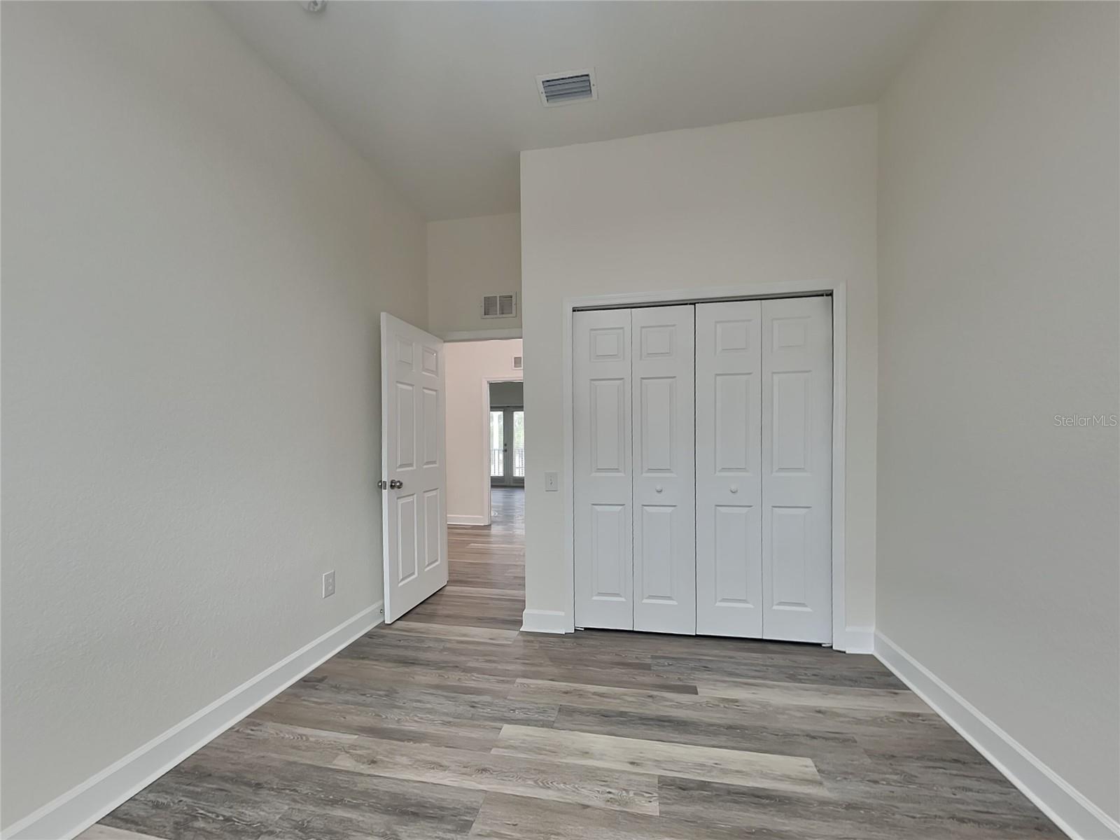 501 100TH AVE N, ST PETERSBURG, FL, 33702