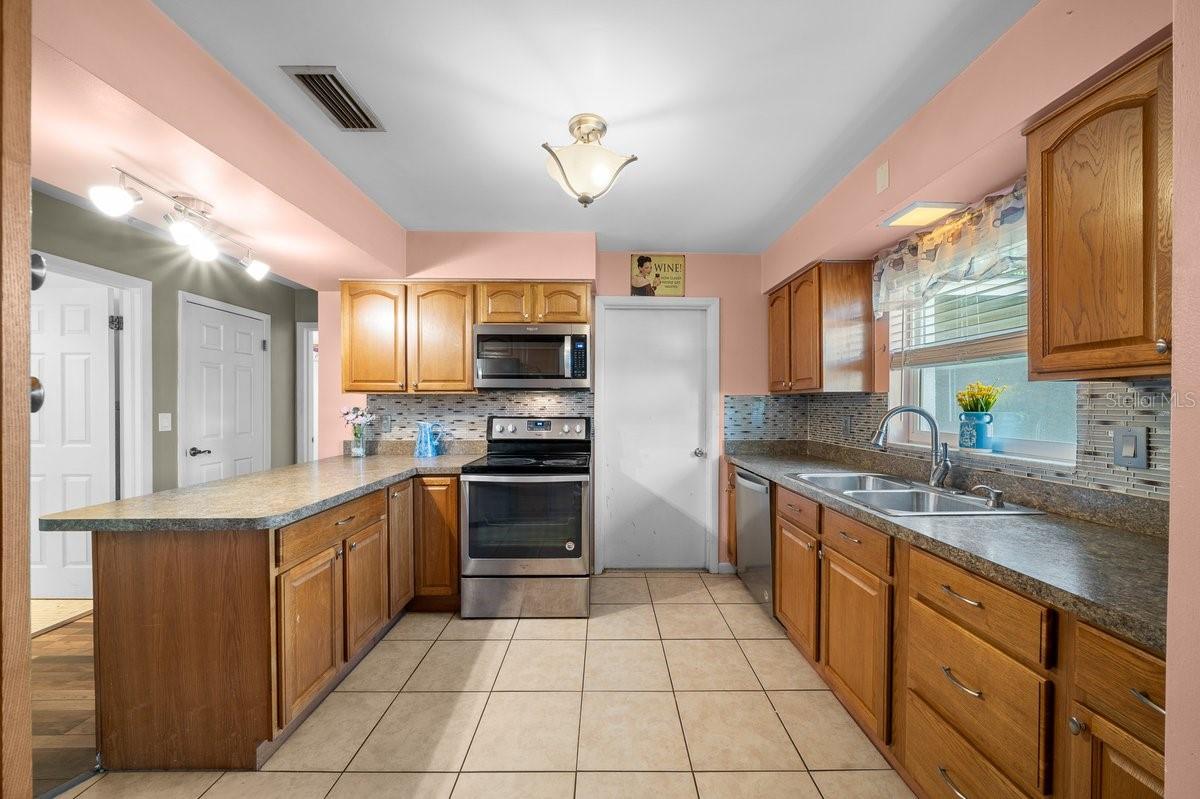 9305 N CITRUS SPRINGS BLVD, CITRUS SPRINGS, FL, 34434