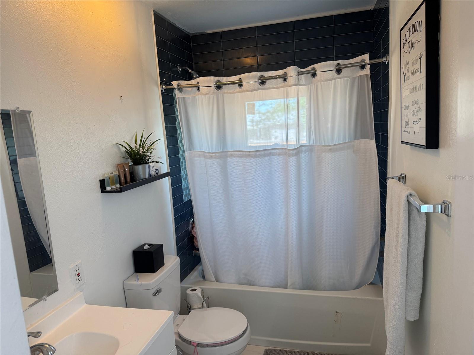 1917 W FIG ST, TAMPA, FL, 33606
