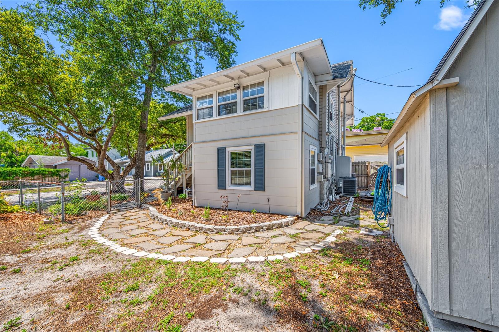 2415 11TH ST N, ST PETERSBURG, FL, 33704