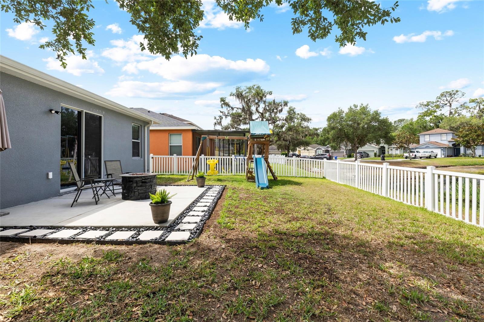 8515 TIDAL BREEZE DR, RIVERVIEW, FL, 33569