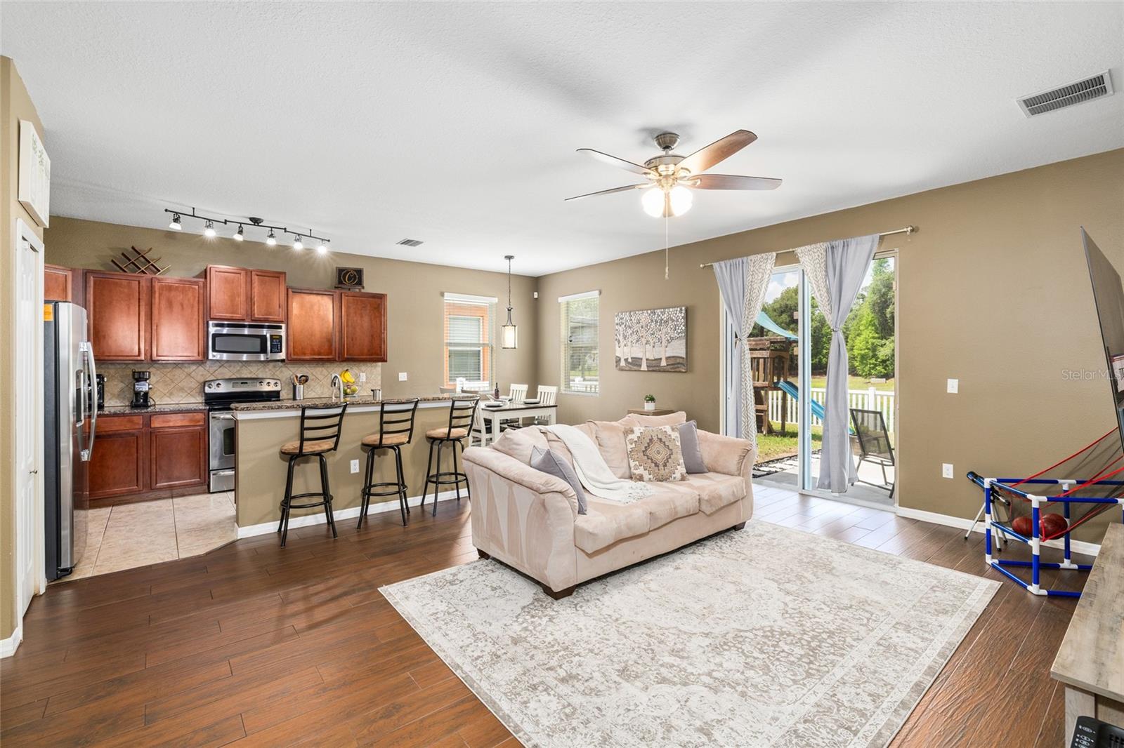 8515 TIDAL BREEZE DR, RIVERVIEW, FL, 33569