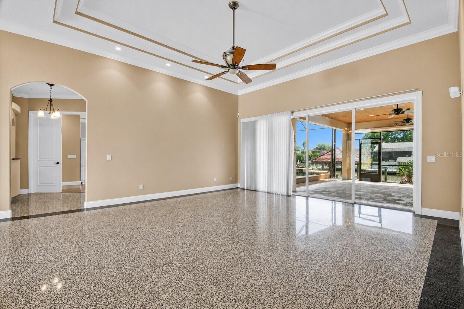 2 CAITLIN CT, PALM COAST, FL, 32137