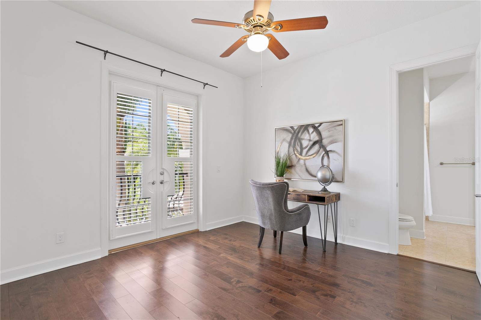 4130 CAUSEWAY VISTA DR, TAMPA, FL, 33615