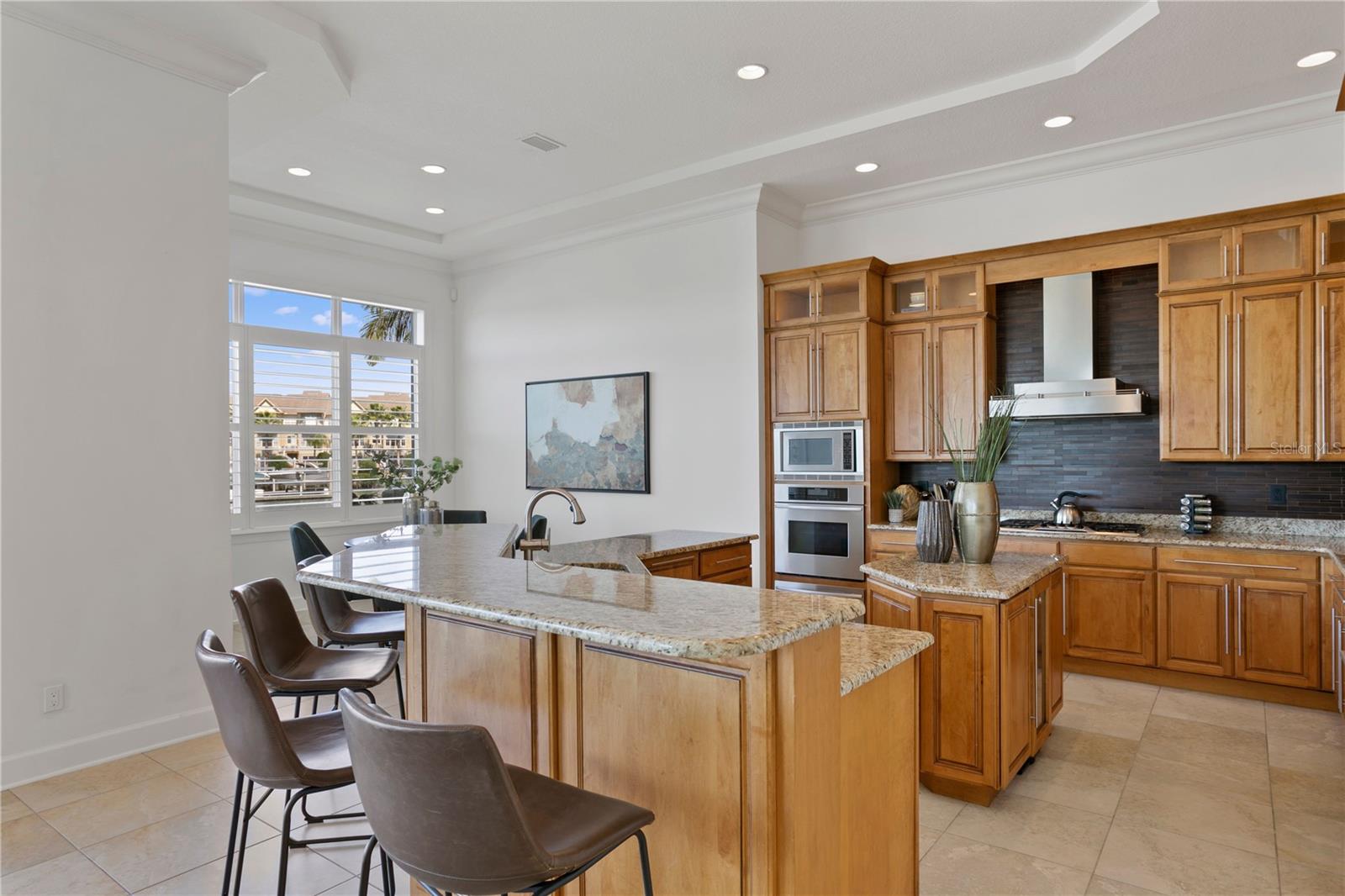 4130 CAUSEWAY VISTA DR, TAMPA, FL, 33615
