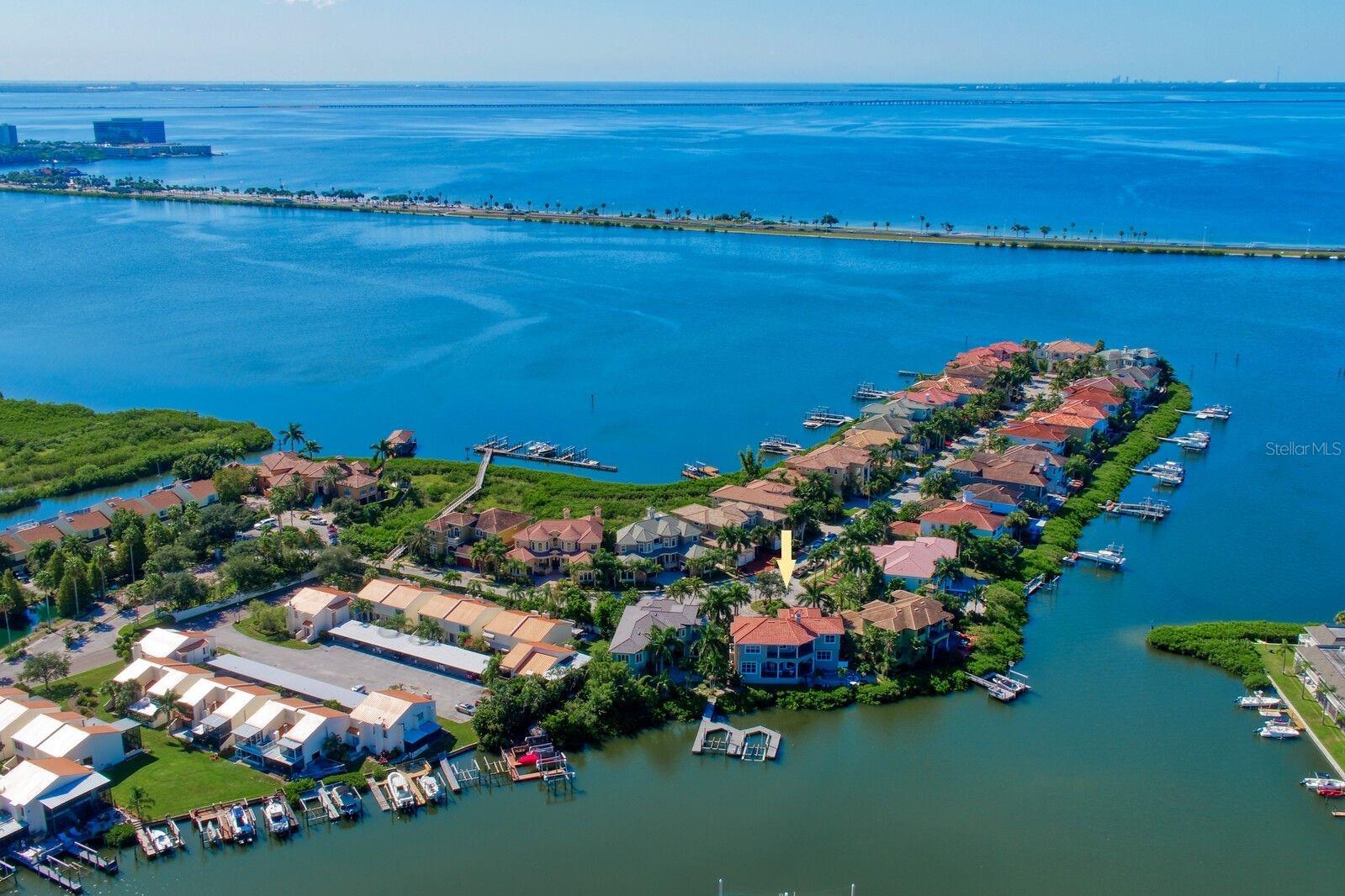 4130 CAUSEWAY VISTA DR, TAMPA, FL, 33615
