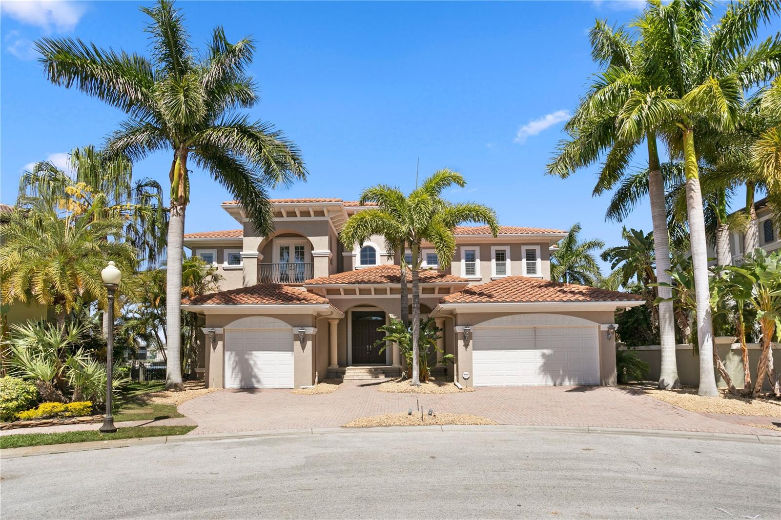 4130 CAUSEWAY VISTA DR, TAMPA, FL, 33615