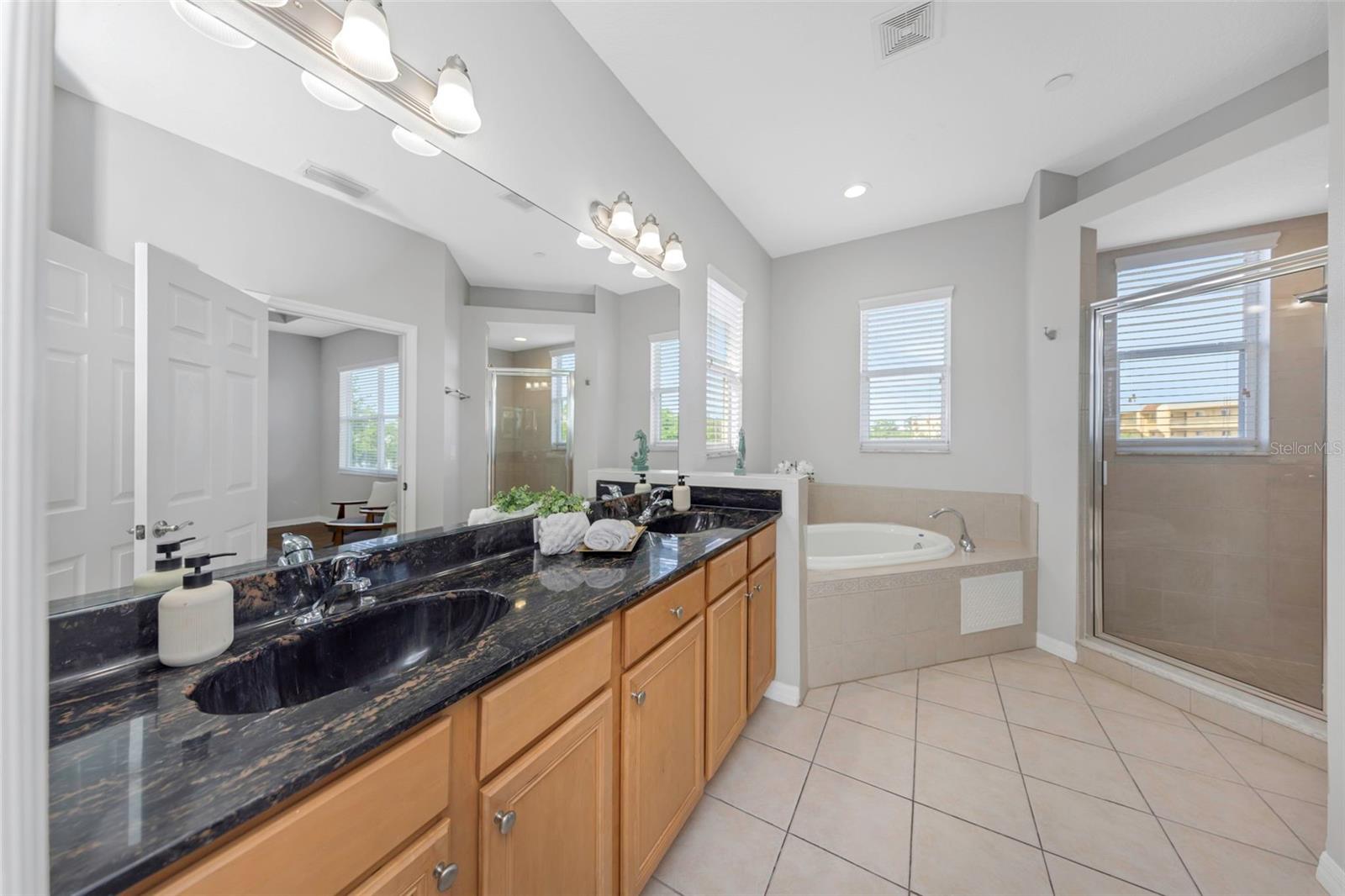 94 S HIGHLAND AVE #2401, TARPON SPRINGS, FL, 34689