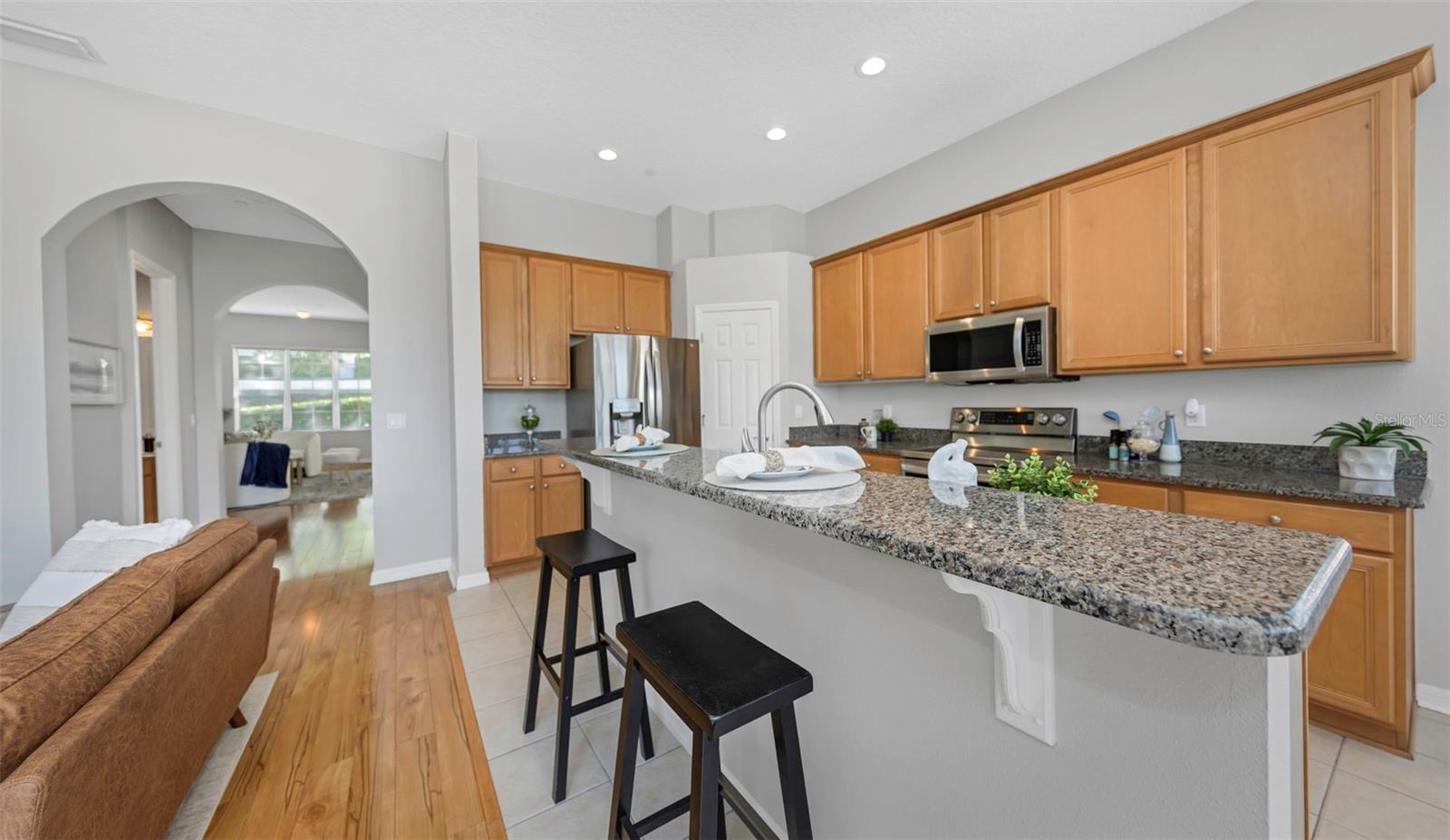 94 S HIGHLAND AVE #2401, TARPON SPRINGS, FL, 34689