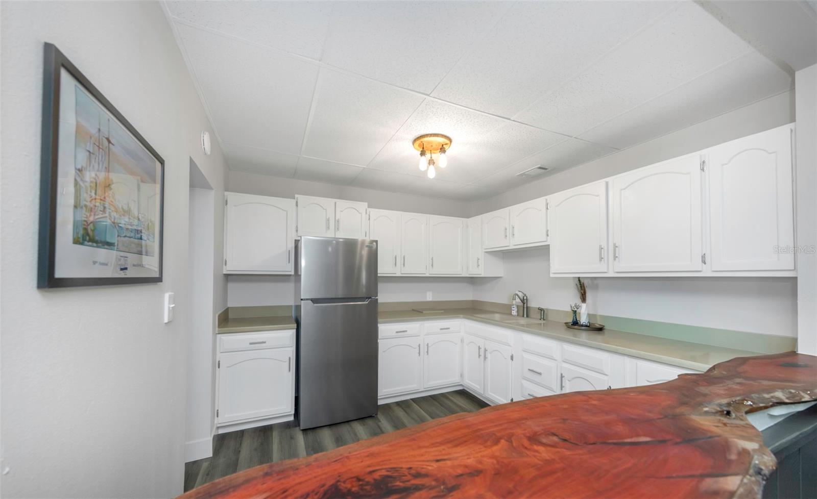 94 S HIGHLAND AVE #2401, TARPON SPRINGS, FL, 34689