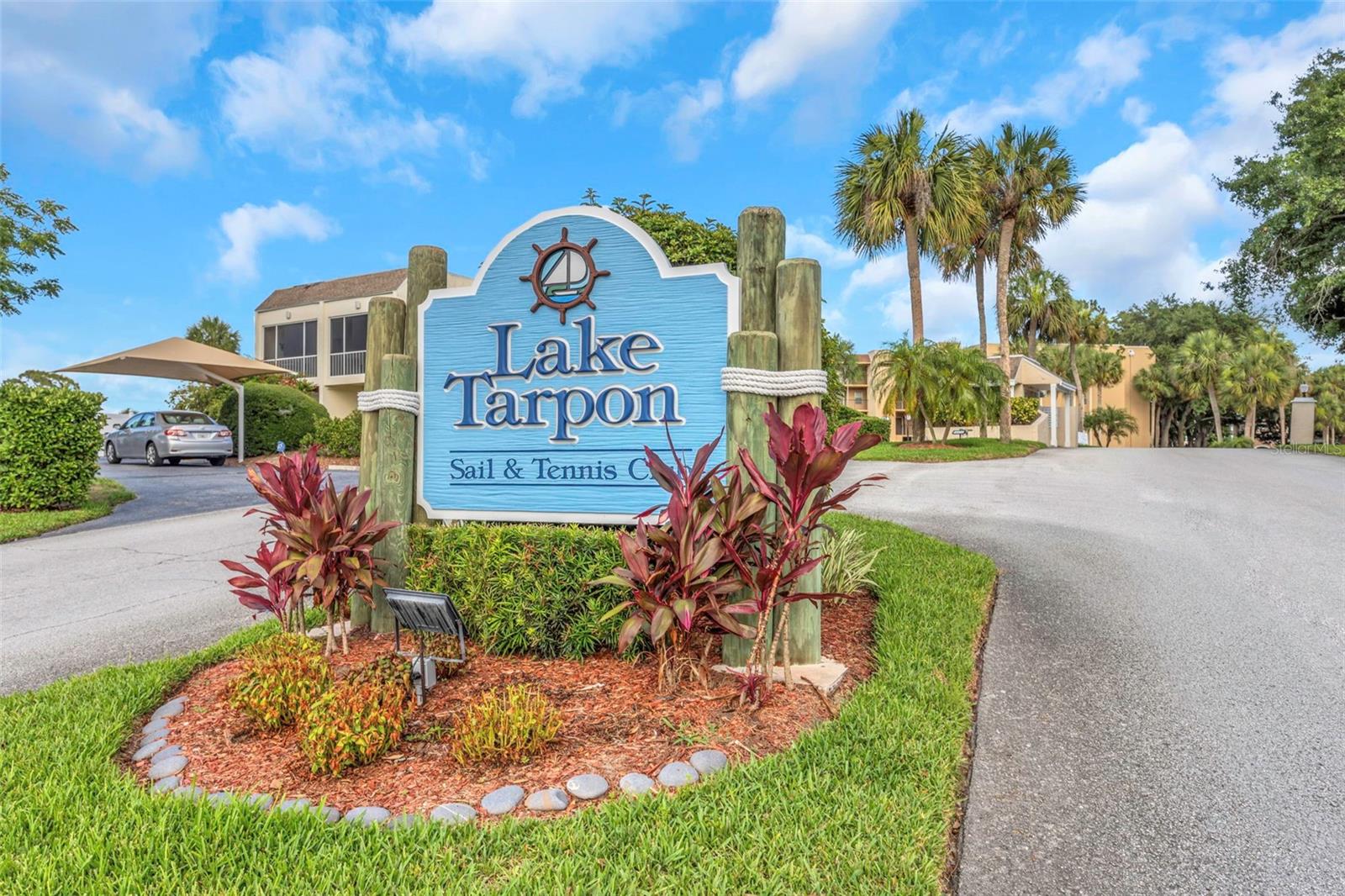 94 S HIGHLAND AVE #2401, TARPON SPRINGS, FL, 34689